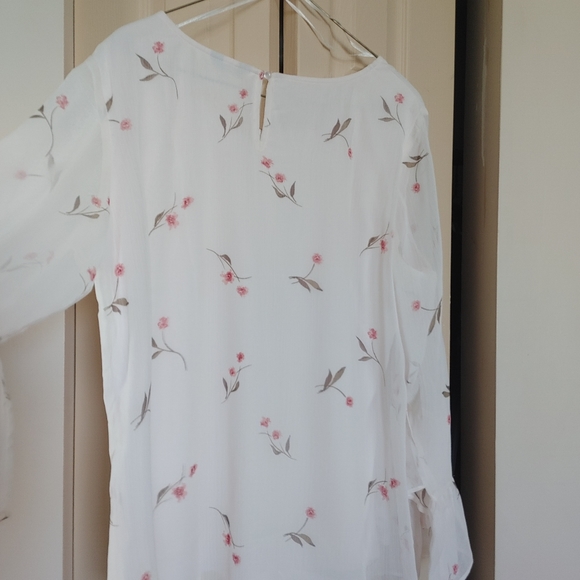 Blouse - Picture 3 of 4